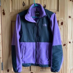 Women’s North Face Jacket Medium